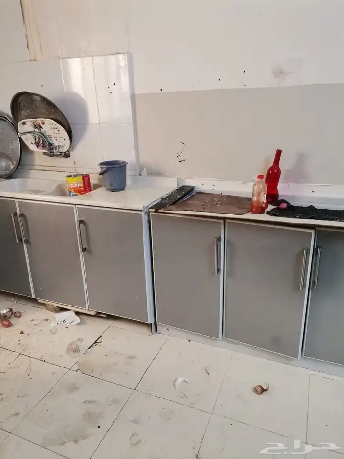 للبيع دولاب مطبخ 2