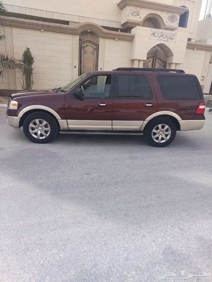 للبيع فورد اكسبدشن 2009 3