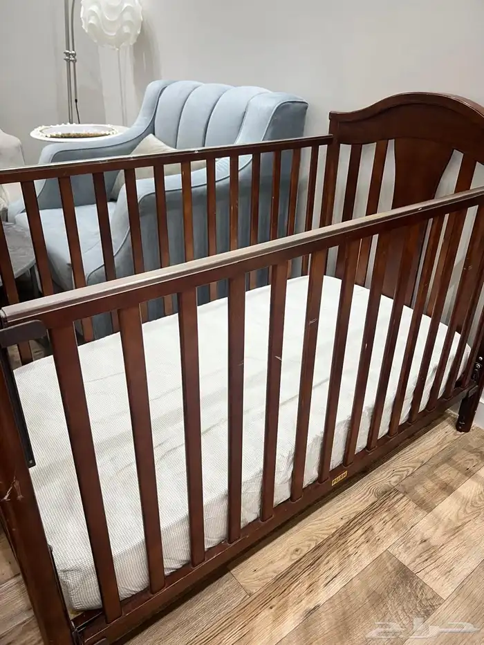 لباد 50 متر 10 مل مع سرير أطفال بالمرتبه 1