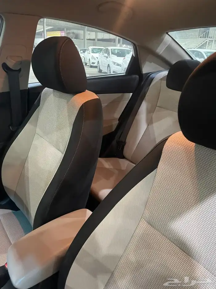 هونداي اكسنت 2023 10