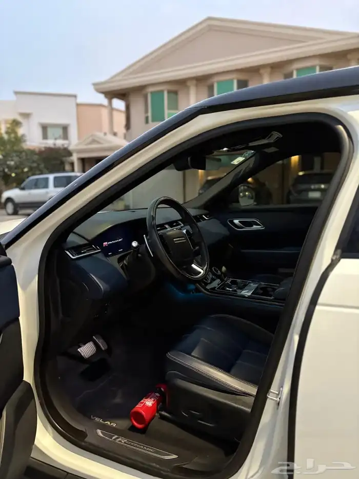 رينج روفر فيلار موديل 2019 R Dynamic نظيف 9