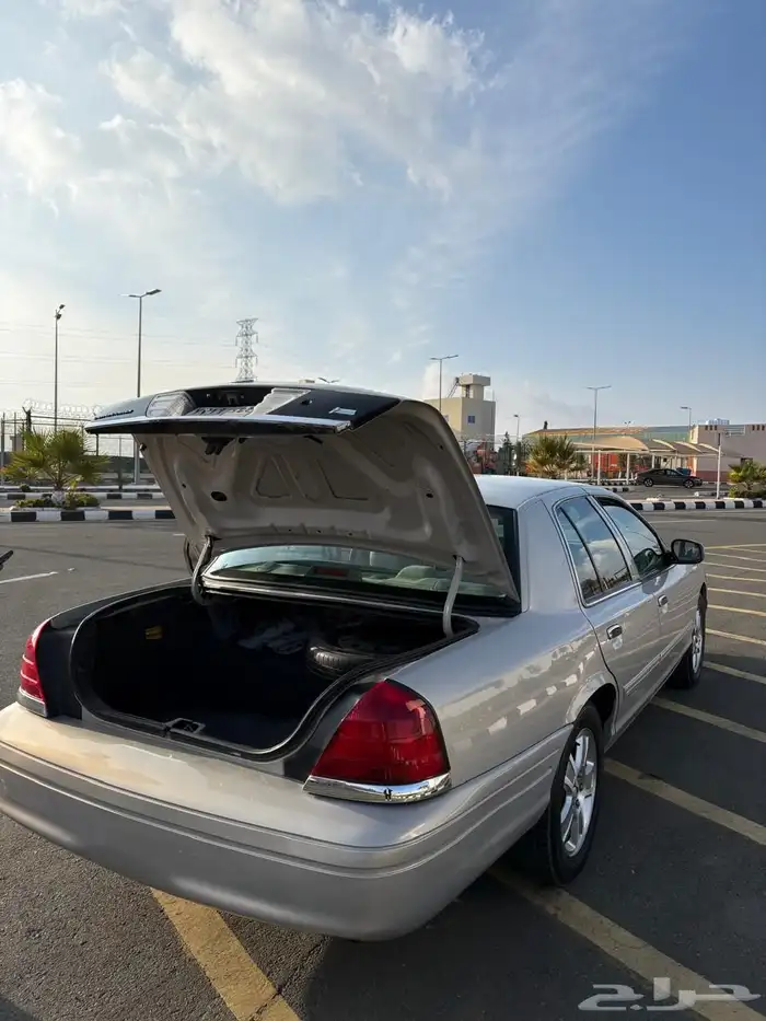 فورد فكتوريا 0