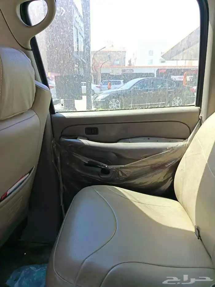 سيارة جي ام سي 2004 6