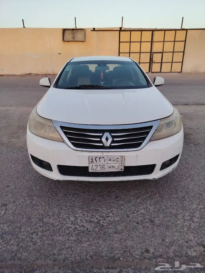 رينو سافران 4