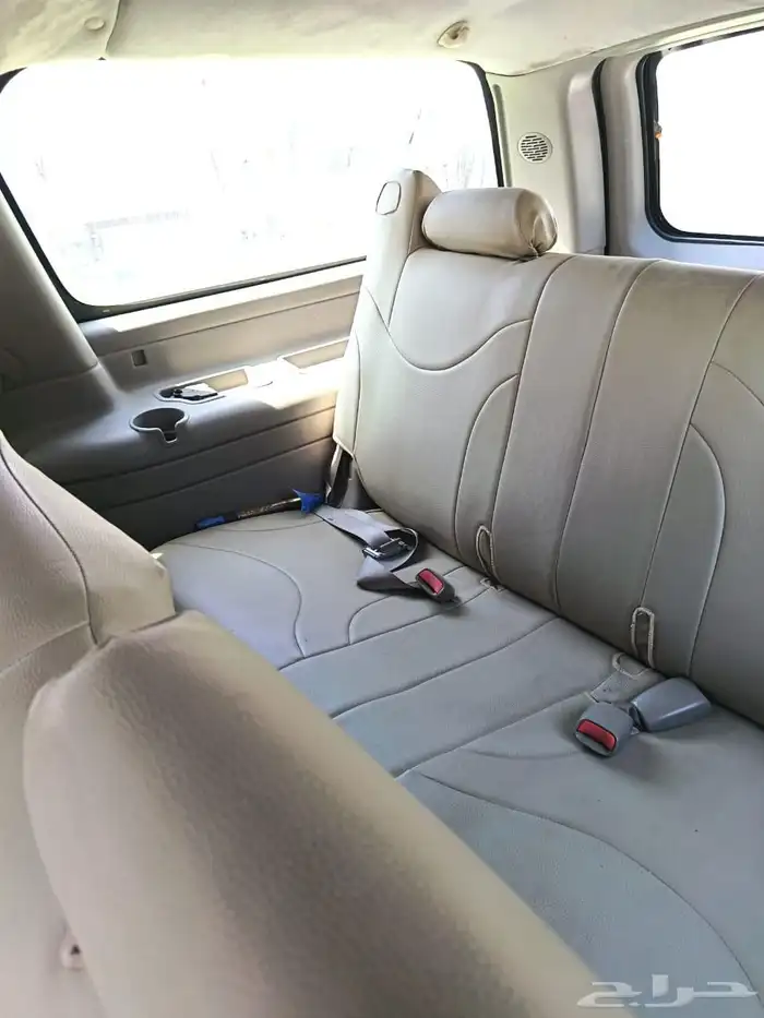 سيارة جي ام سي 2004 5