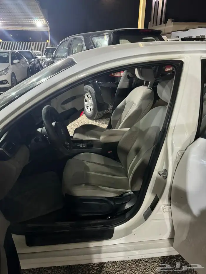 كيا اوبتيما 2016 ابيض 10