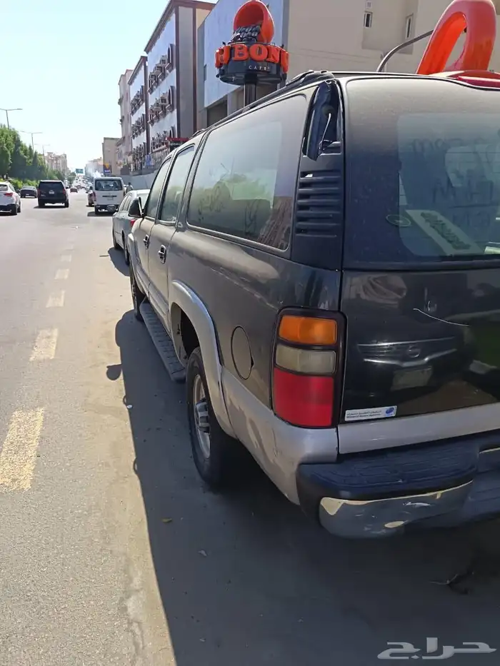 سيارة جي ام سي 2004 10