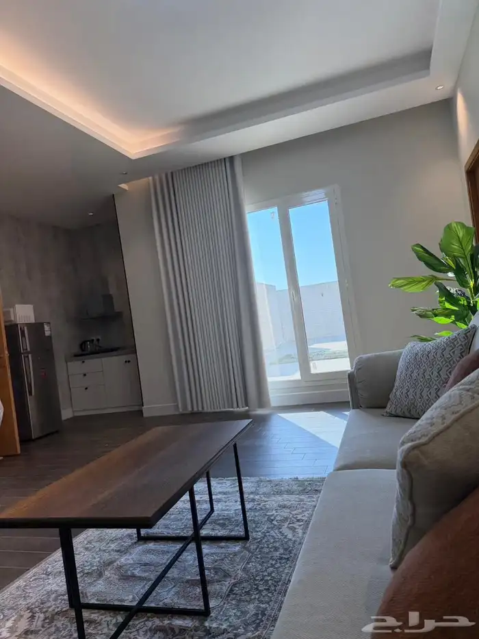 سكن راقي ومميز للطالبات و الموظفات 0