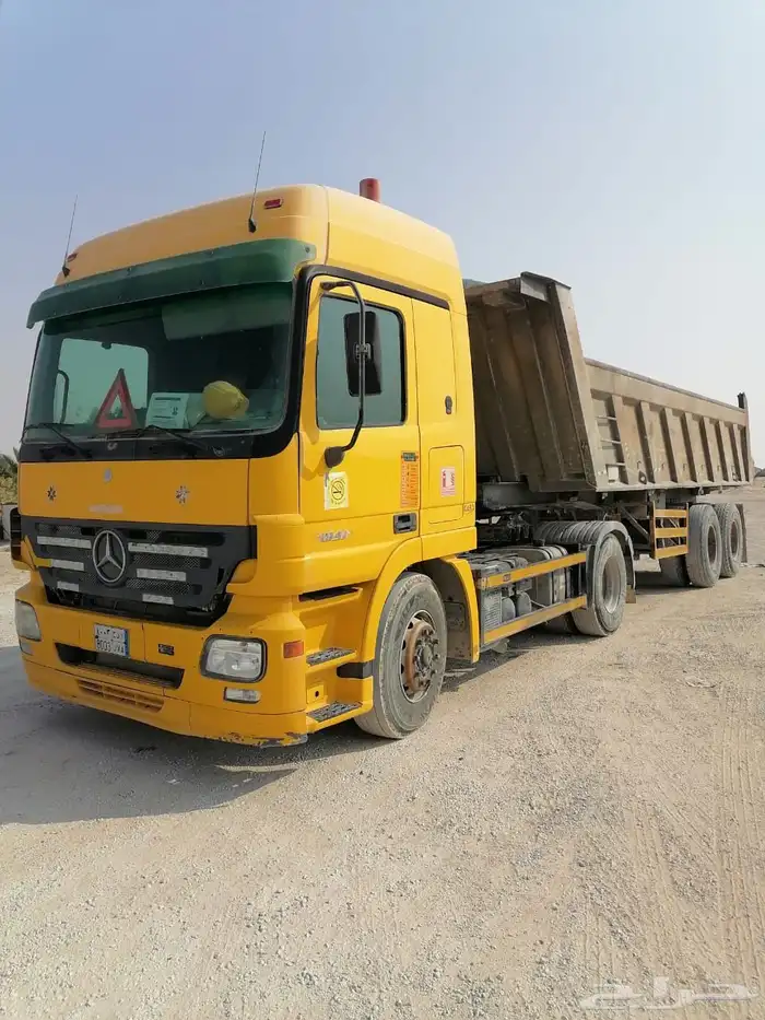 اكترس 2005 نظيف مع الصندوق 20متر الساحل 1