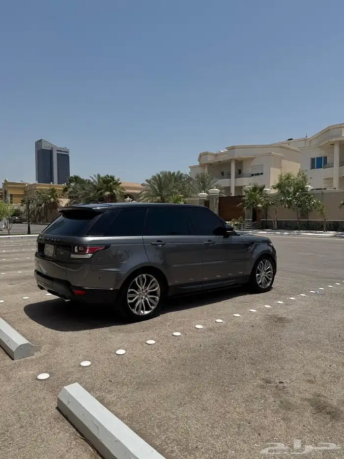 رنج سبورت_2015_بحالة ممتازه 5