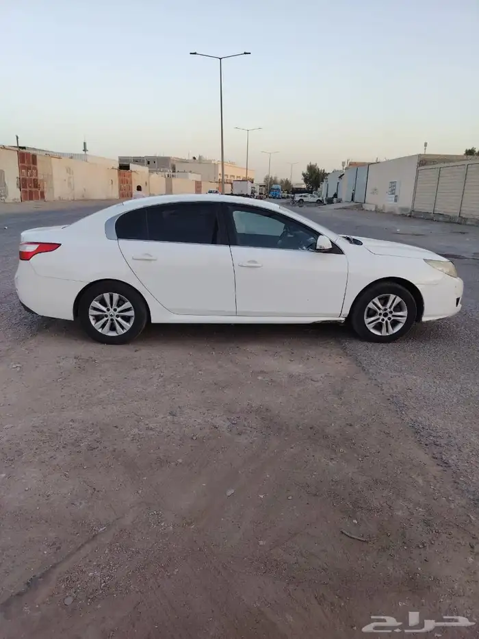 رينو سافران 7