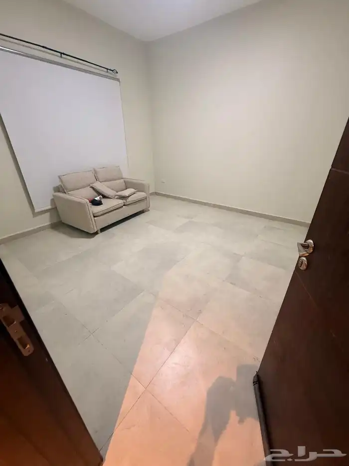 للتقبيل فله بحي جنادرية مستعجل 4