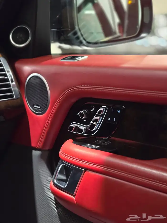 رنج روفر موديل 2019 بحالة الوكالة 13