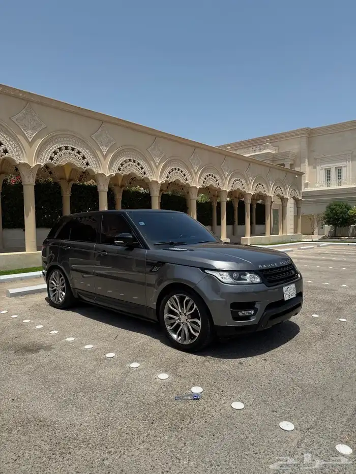 رنج سبورت_2015_بحالة ممتازه 8