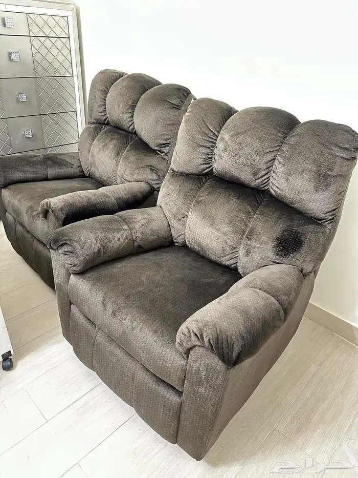 كنب استرخاء مخمل من اشلي 1