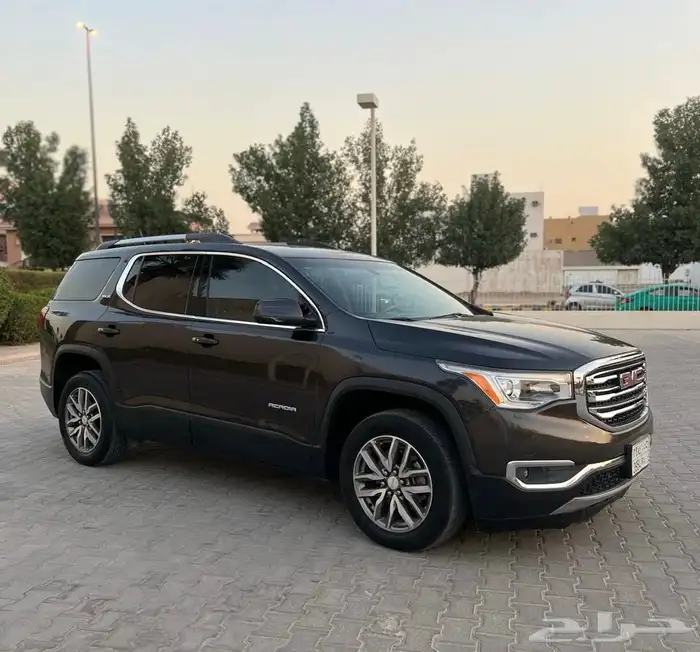 2017 جمس اكاديا 4