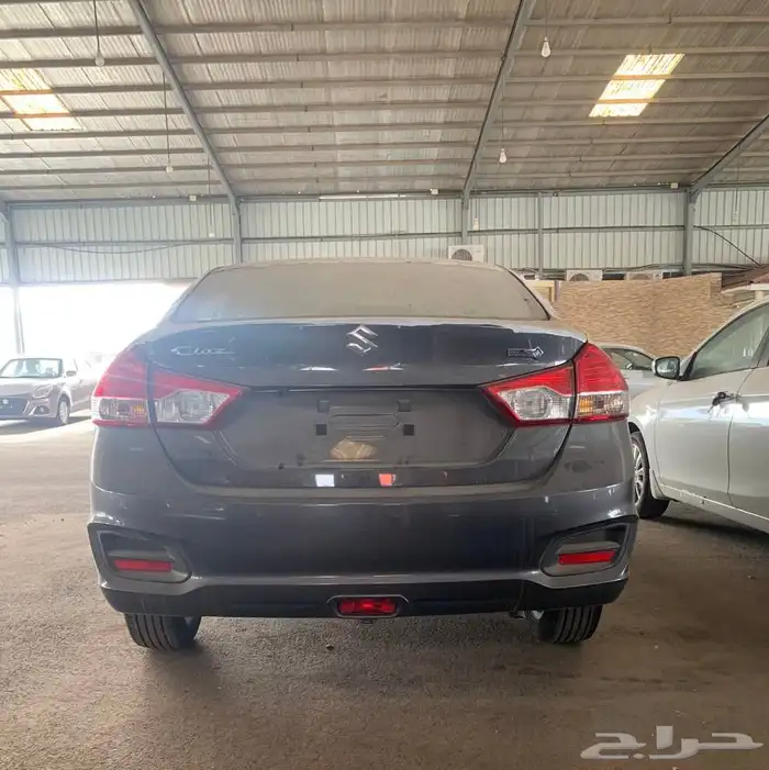 سوزوكي سياز الفئه الاولي 2025 GL 40