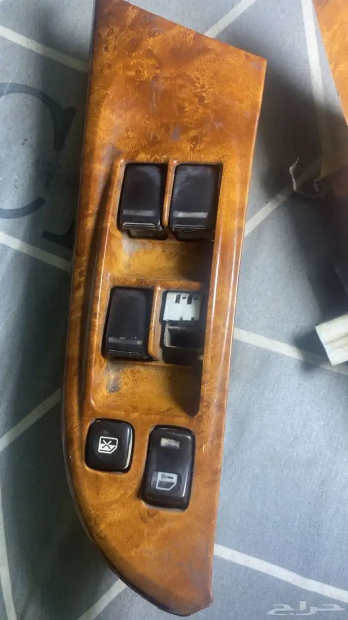 مكسيما 2004 تشليح   قطع فقط 3