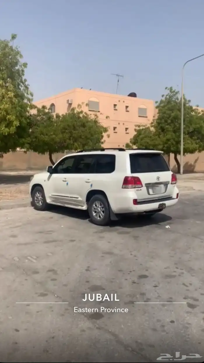 لاندكروزر 2011 فل كامل بس مافي فتحه تشغيل ذكي بصمه ثلاجه 3