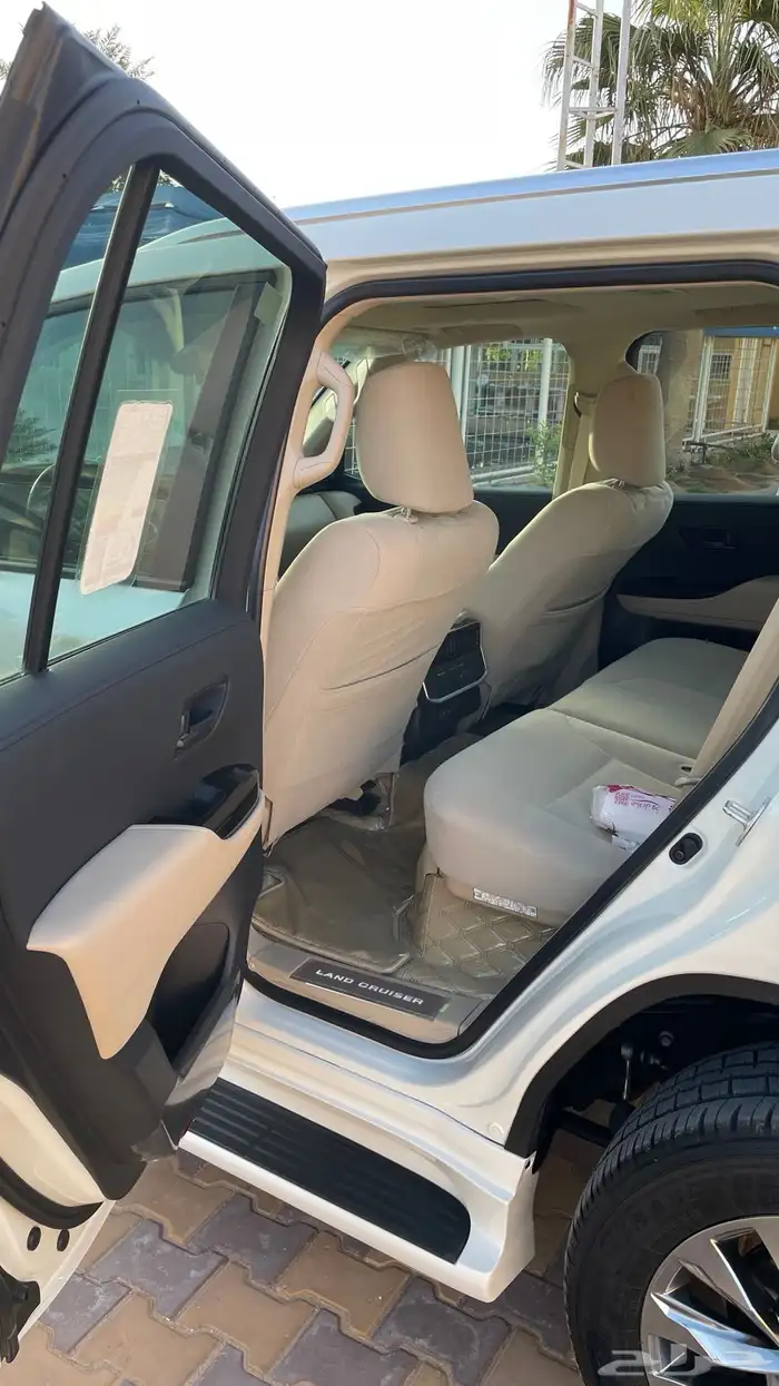 لاند كروزر L3 2022 17