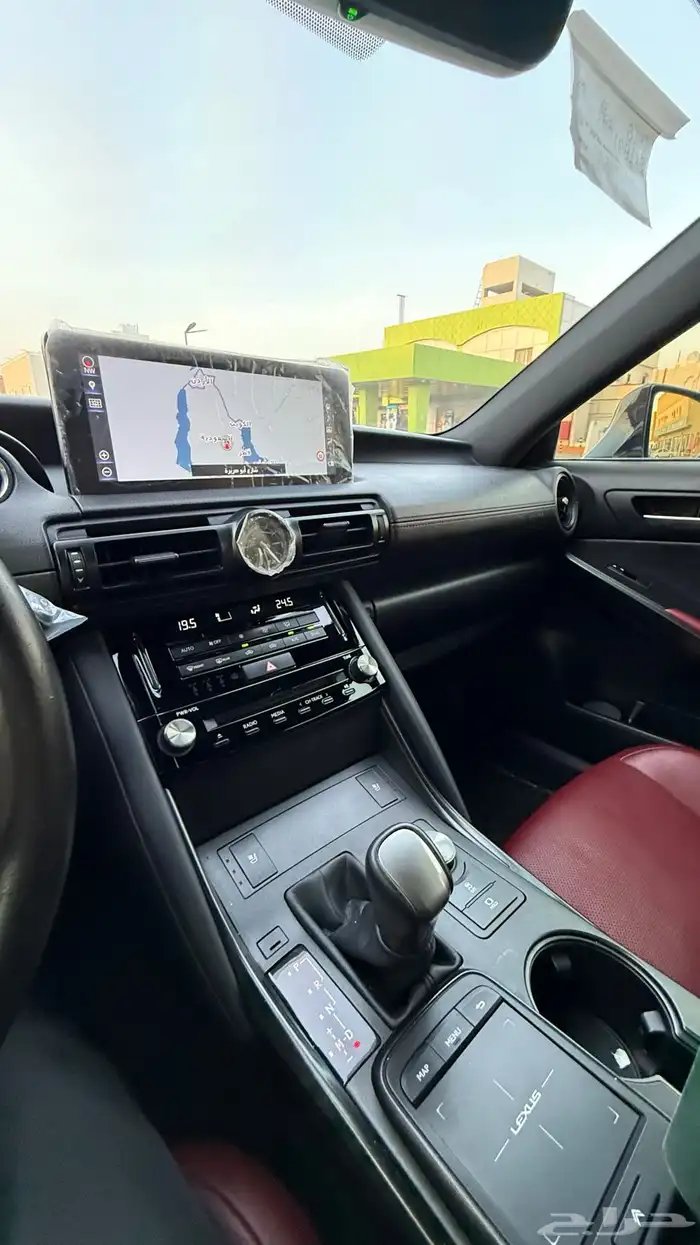 لكزس BB 2024 Is 12