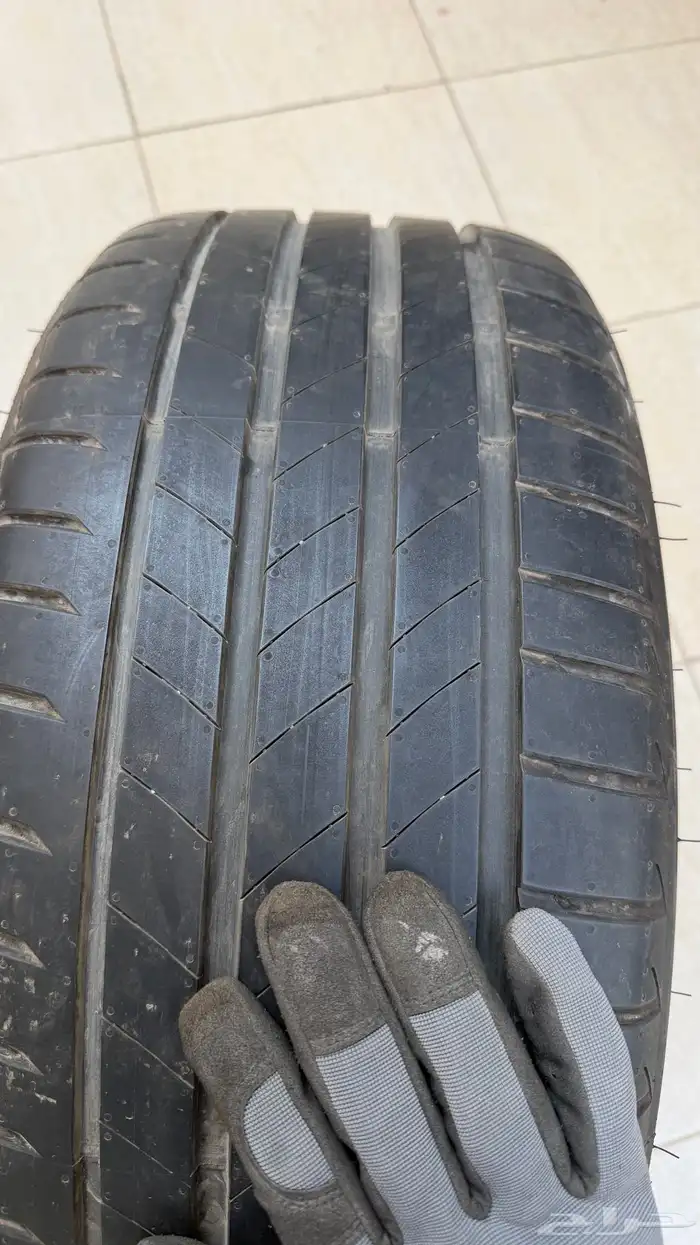 جنوط مرسيدس مع كفرات شبه جديده 5