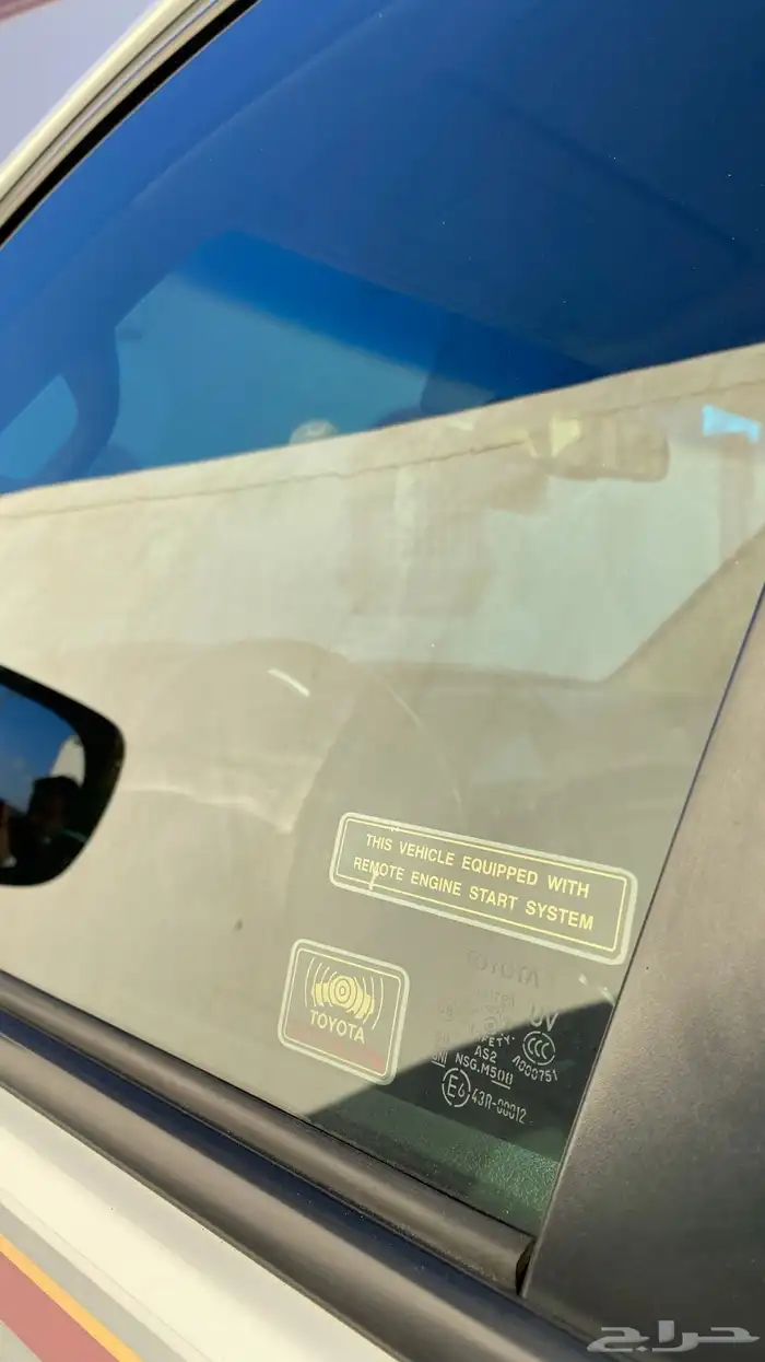 لاندكروزر 2014 فل كامل 27