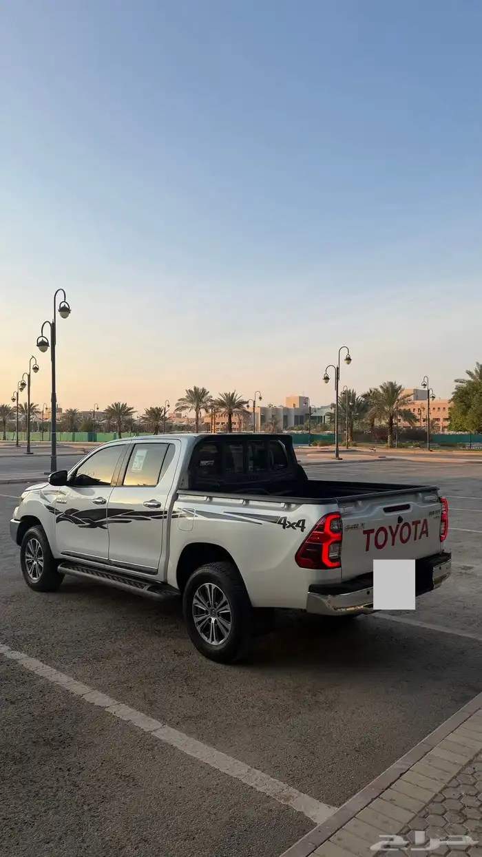 هايلوكس 2022 دبل بنزين تماتيك 3