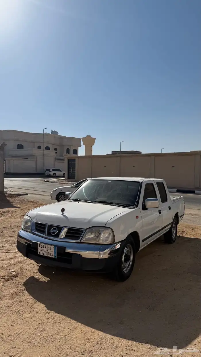 للبيع ددسن 2010 مخبطه مكينته 1