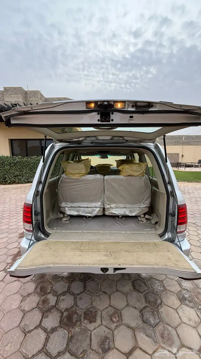 لكزس LX470 بريمي 2006 عداد 378 الف فقط 47