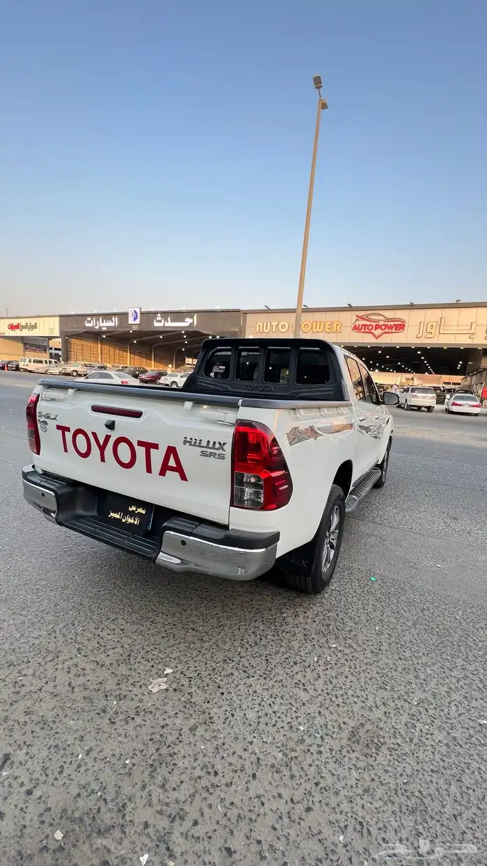 هايلوكس 2020 دبل غمارتين ديزل GLX-S تماتيك 8