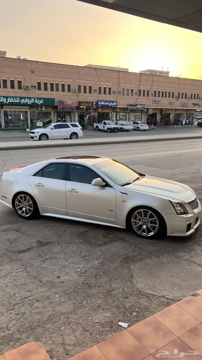 للبيع كاديلاك ctsv 3