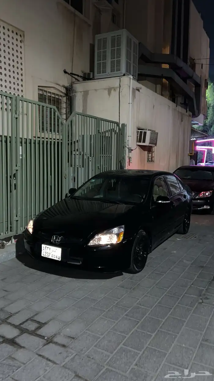 للبيع هوندا اكورد 2005 قير عادي ستاندر الموتر شرط 6