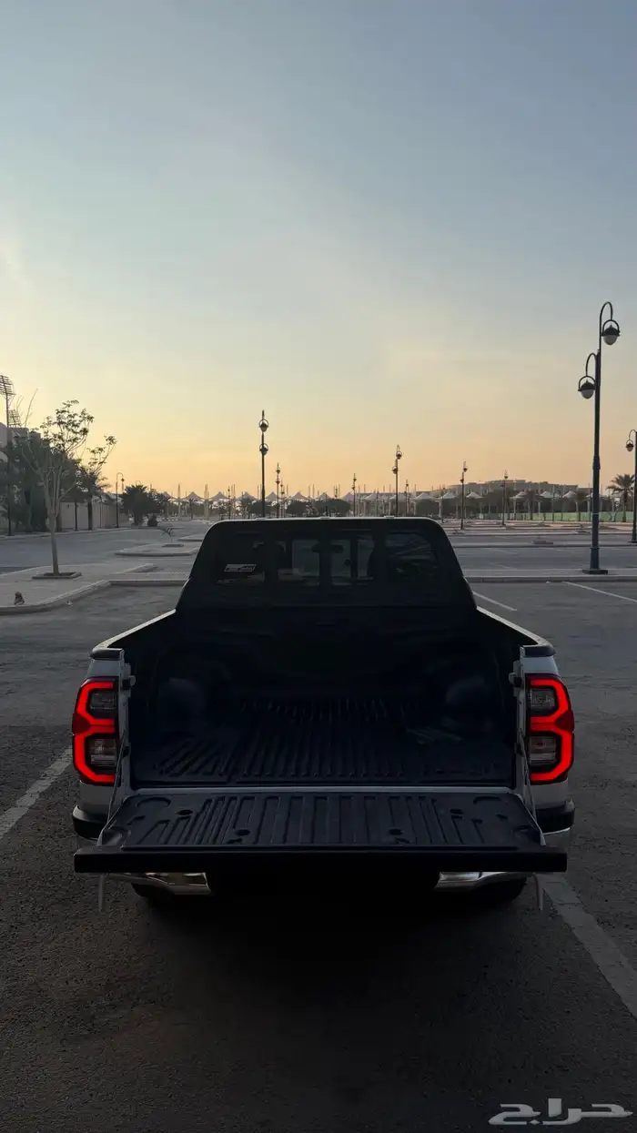 هايلوكس 2022 دبل بنزين تماتيك 4