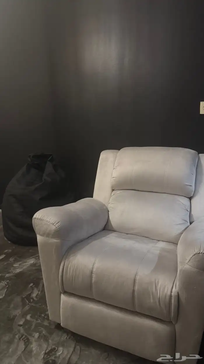 كنبة ليزي بوي 2