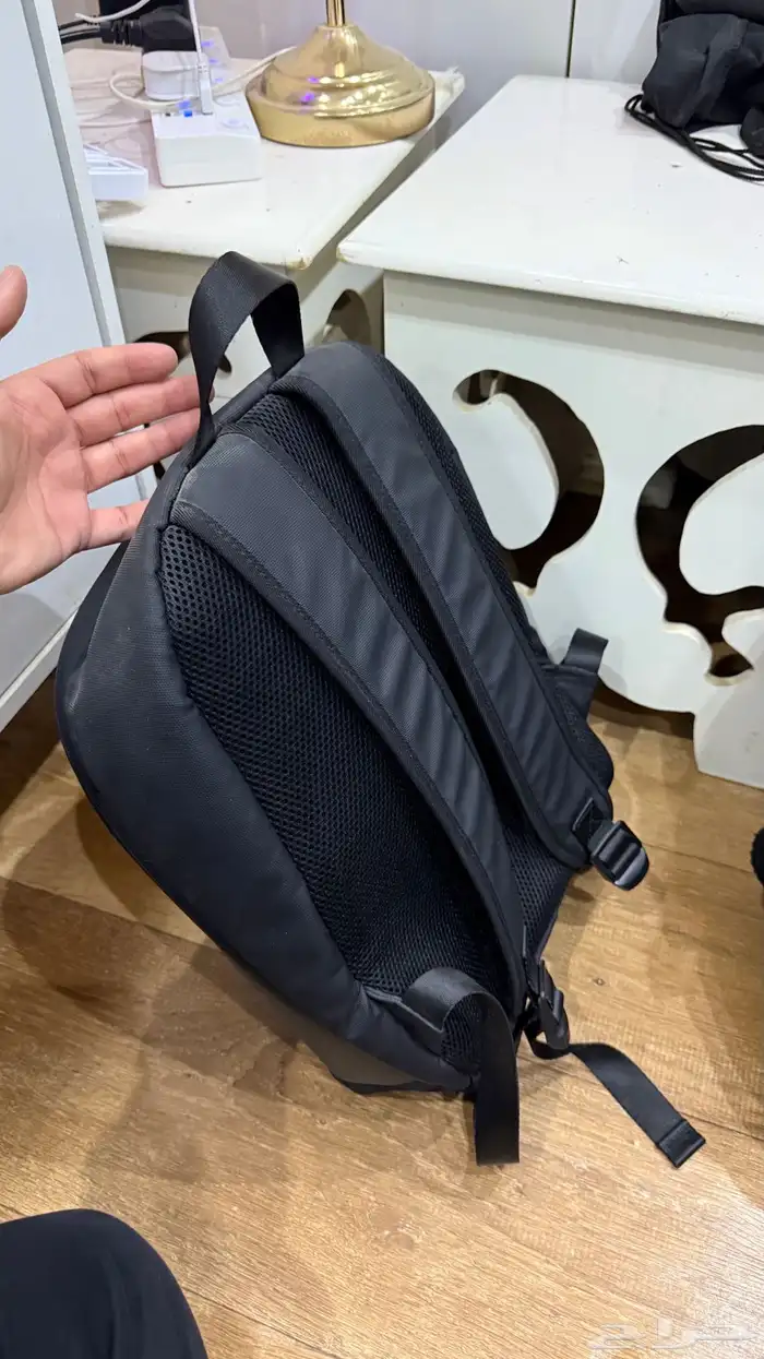 شنطه شاشه اكترونيه . 2