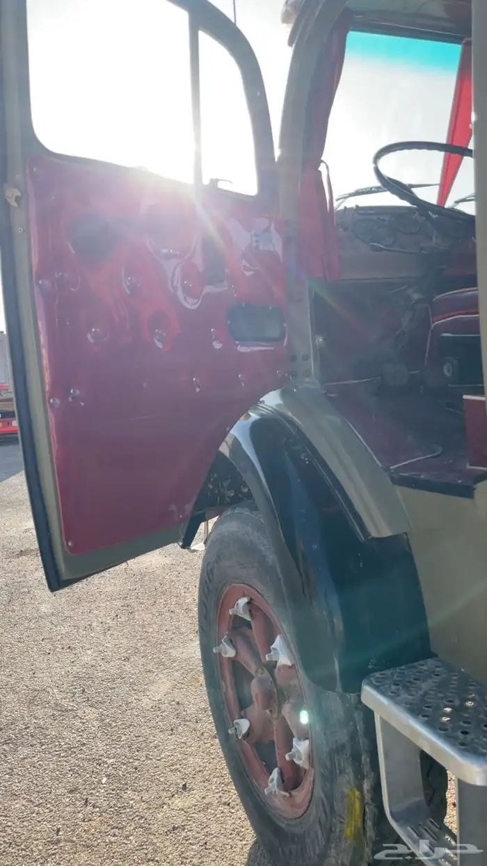 وايت سكس مرسيدس بوز للبيع مفحوص المديل 1977 نقل خاص 14