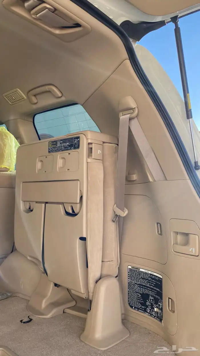 لاندكروزر 2014 فل كامل 51