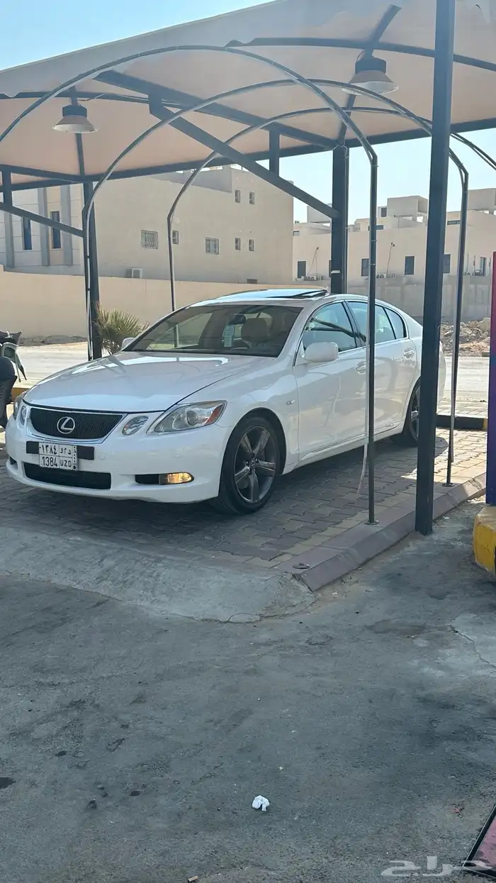 لكزس GS 10