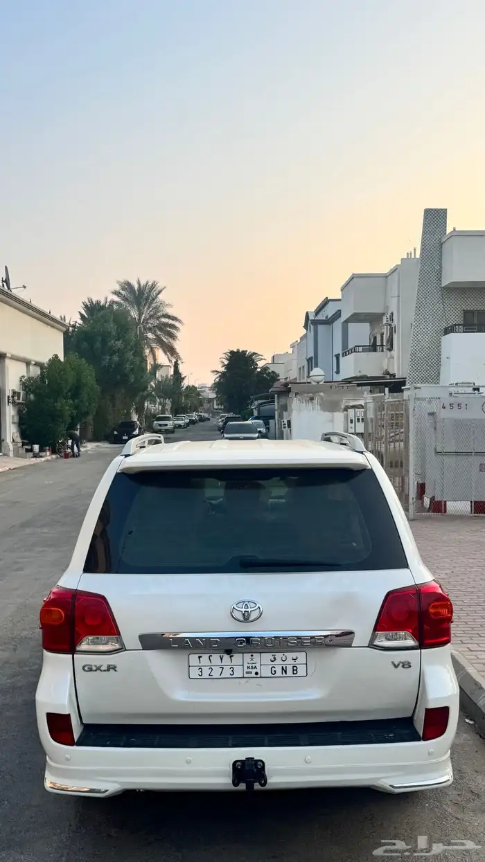 لاندكروزر 2012 4