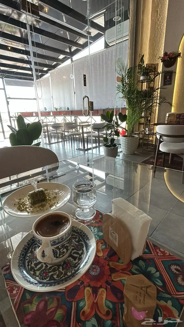 كوفي شوب للتقبيل كامل بادواته 10