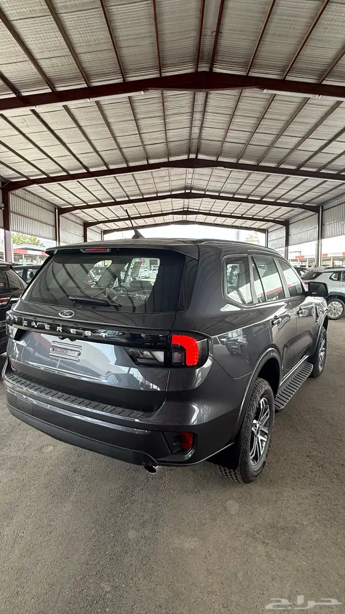 فورد ايفرست XLSبنزين 2025 دفع رباعي كاش وتقسيط 5