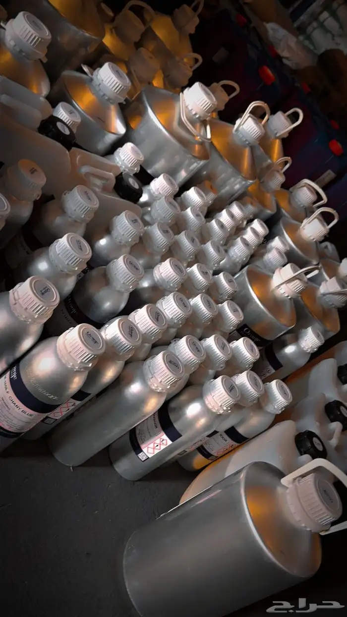 يوجد لدينا زيوت للفواحات فخمة جدا عطور زيوت خام فرنسية 2