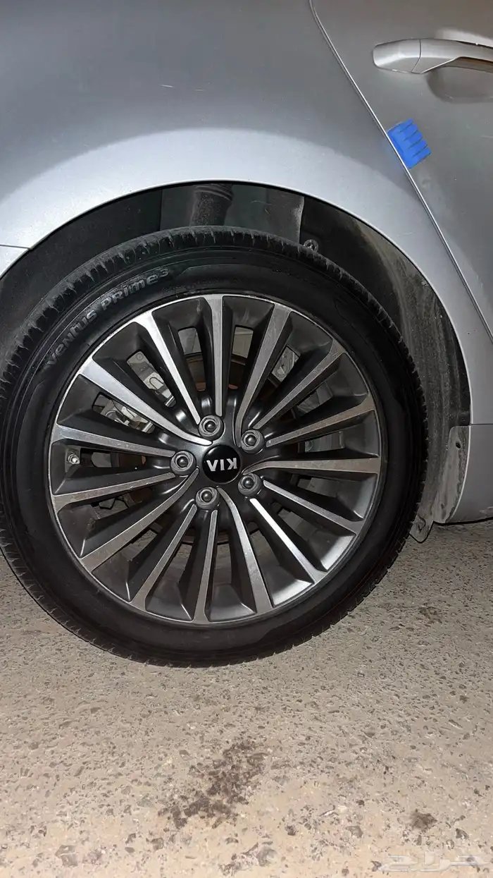 جنوط بدل معى 2018 ابي 2017 2