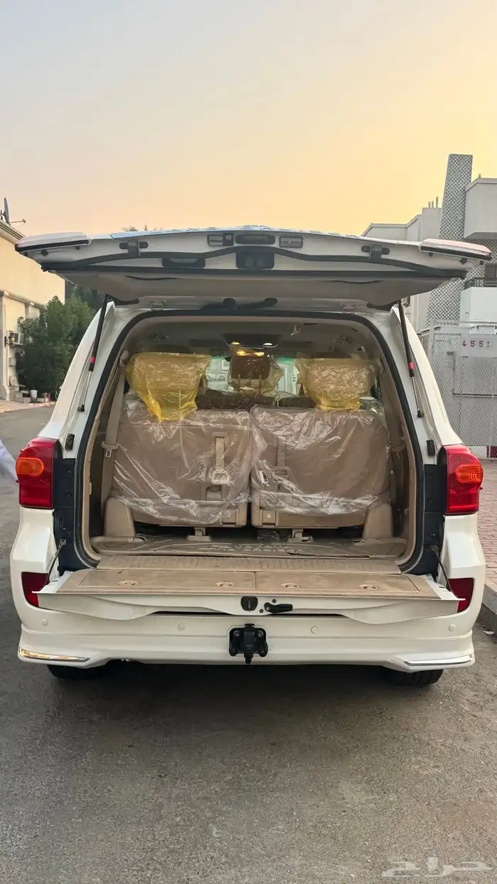 لاندكروزر 2012 9