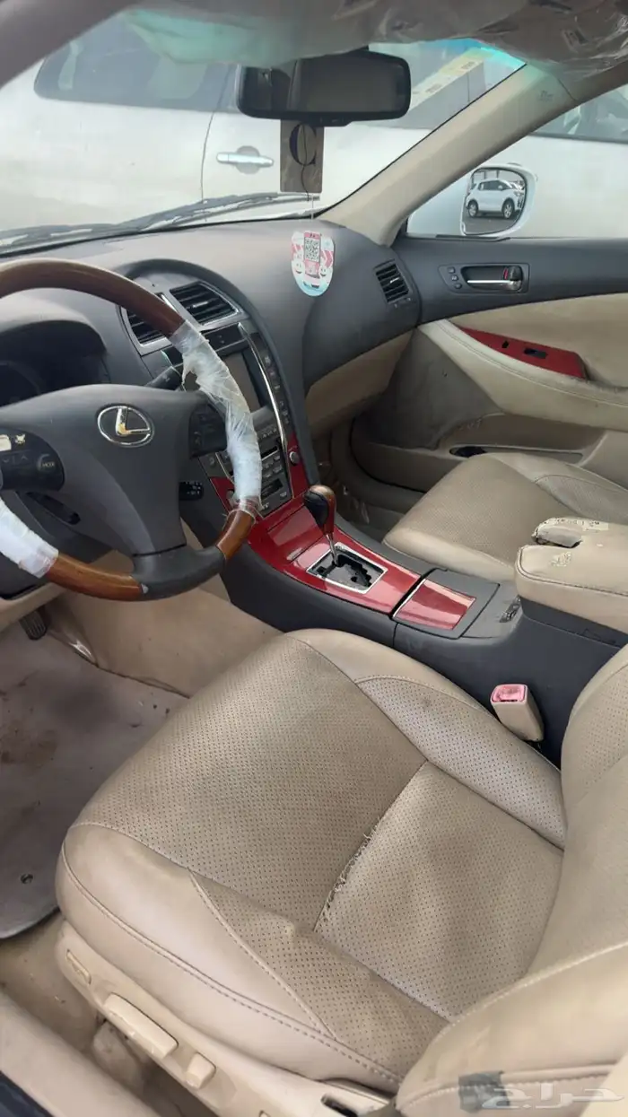 لكزس اي اس 2008 4