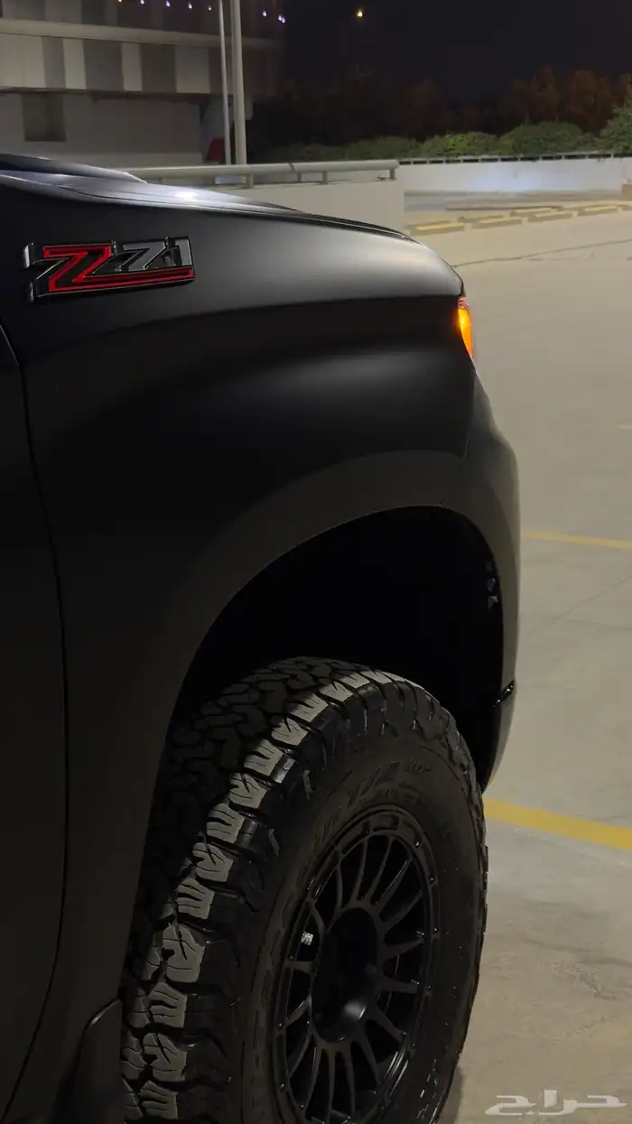 سلفرادو تريل بوس 2023 25