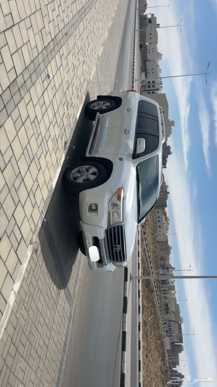 للبيع لاندكروزر مديل 2013 0