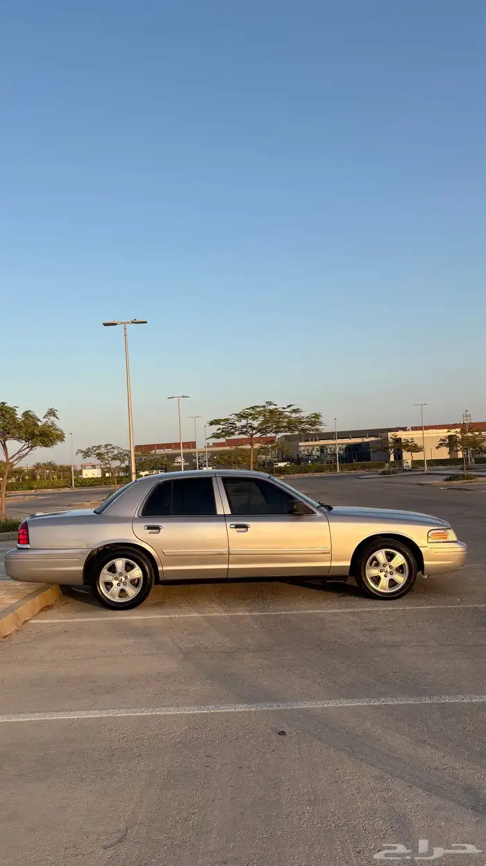 فورد فكتوريا 2011 للبيع 0