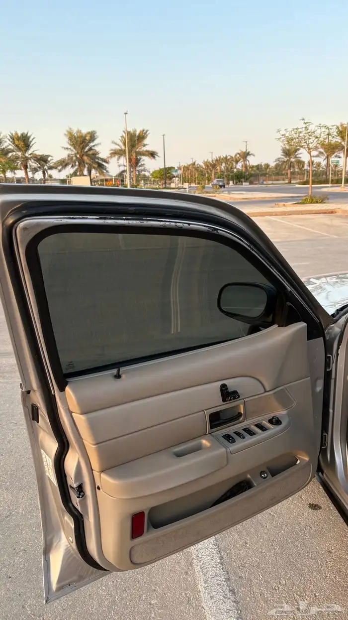 فورد فكتوريا 2011 للبيع 18